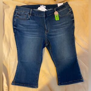 Lane Bryant Super Stretch, Flex Magic, Signature Fit Mid-Rise Pedal Pusher NWT